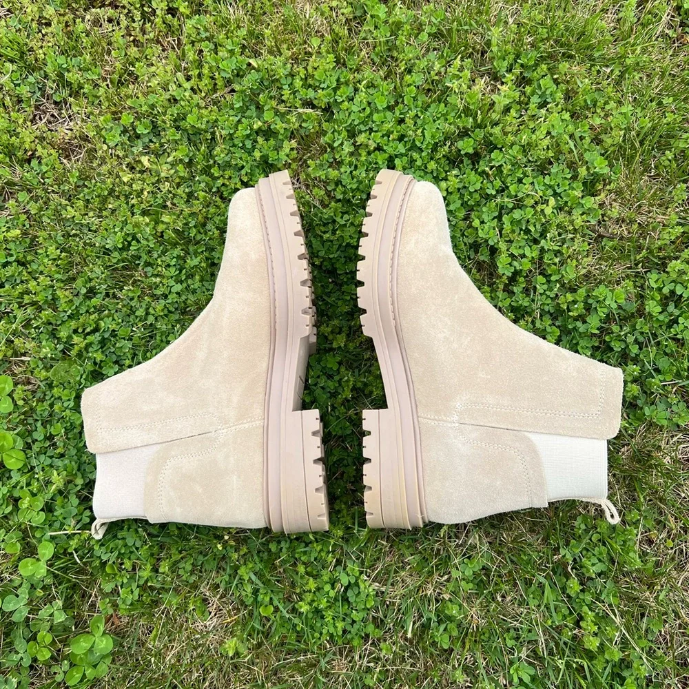 NWOT Steve Madden Woman’s Sand Suede Moira Comfortable Boot Size 8 - Picture 8 of 11